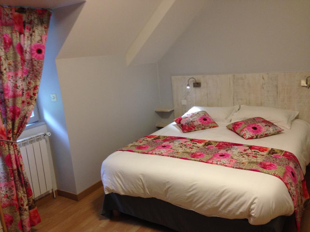 Hotel & Spa Rodier Campagnac  Bilik gambar
